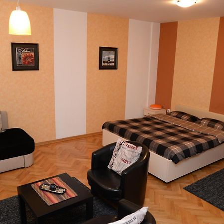 Exclusive Central Apartments Скопье Номер фото