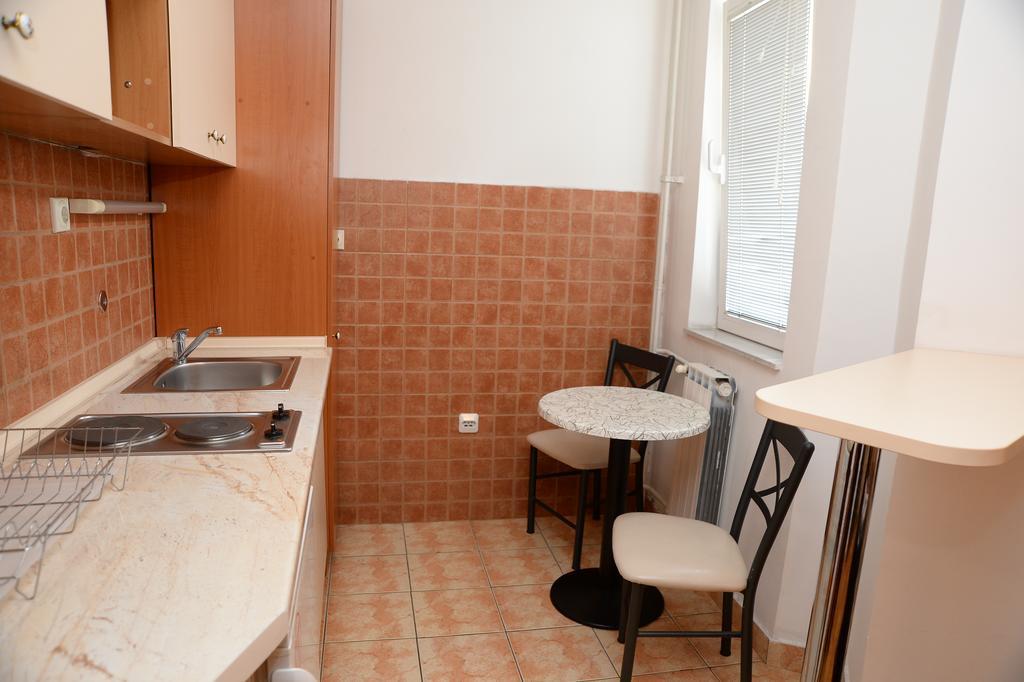 Exclusive Central Apartments Скопье Экстерьер фото
