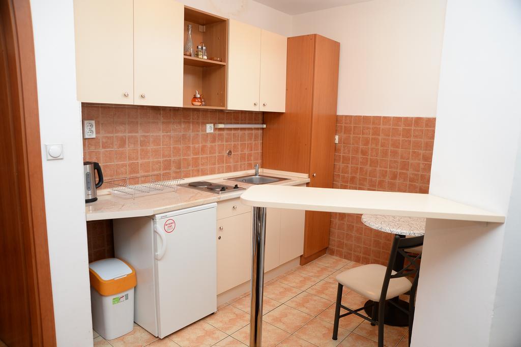 Exclusive Central Apartments Скопье Экстерьер фото