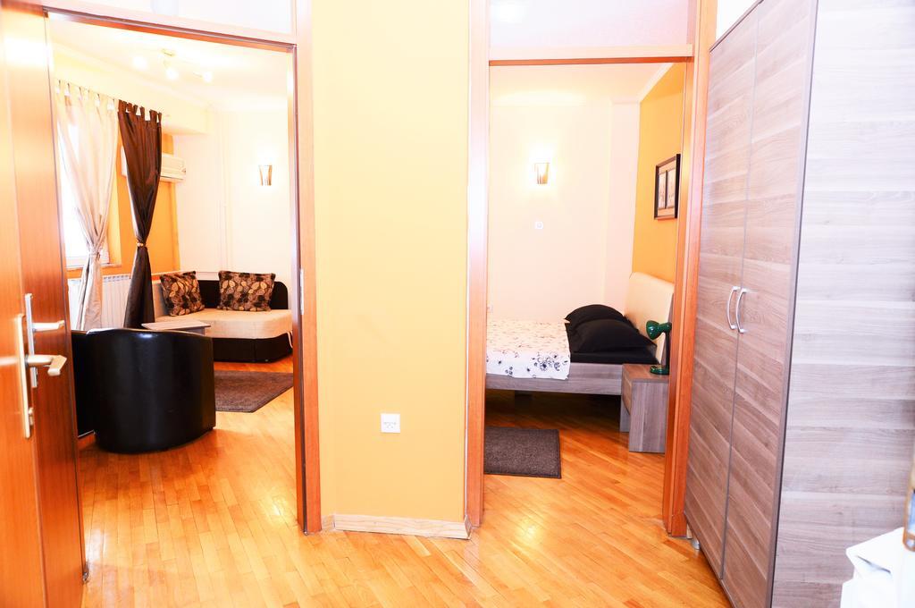 Exclusive Central Apartments Скопье Экстерьер фото