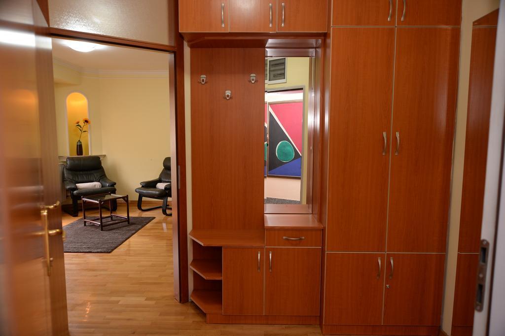 Exclusive Central Apartments Скопье Экстерьер фото